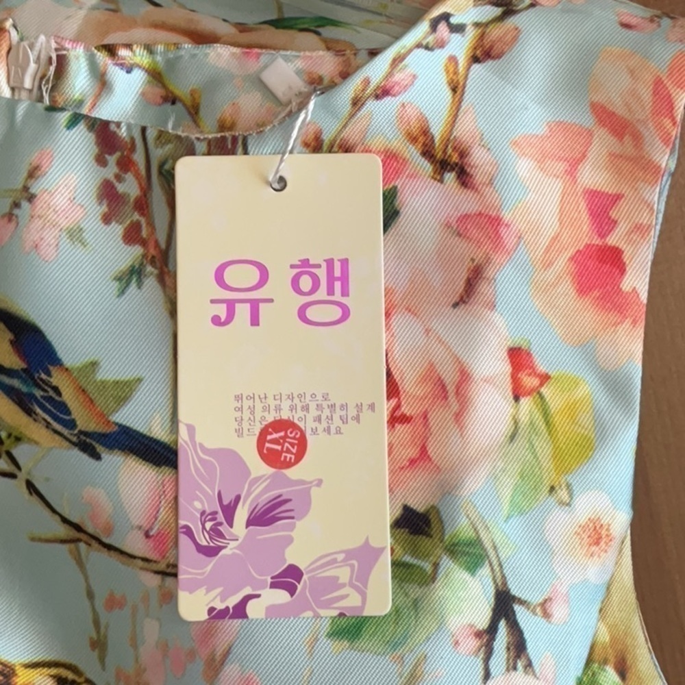 FASHION Classic Sleeveless Dress - Picture 8 of 9